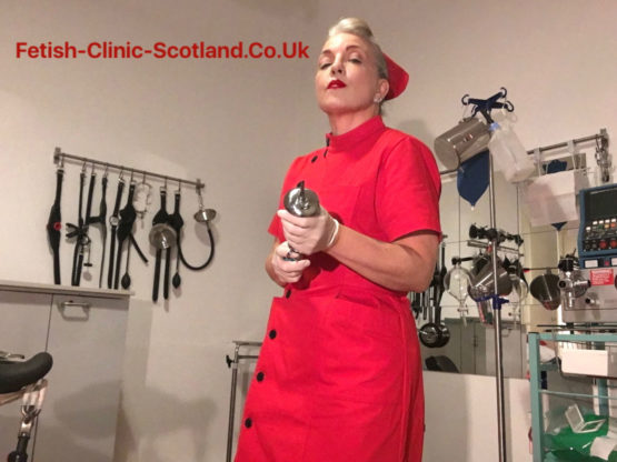 fetish-clinic-scotland-rubber-nurse-annisa